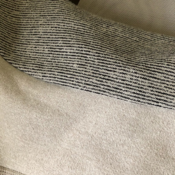 Lululemon top - Picture 6 of 6